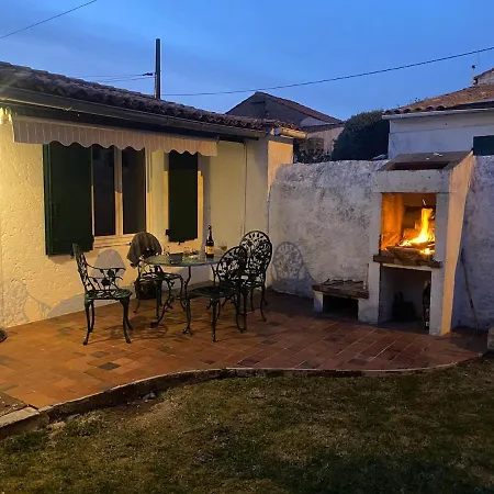 Maison Jardin Clos Proche Phare De Chassiron