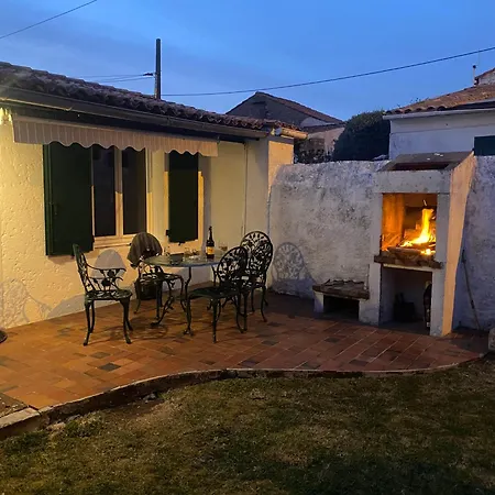 Maison Jardin Clos Proche Phare De Chassiron Casa vacanze *
